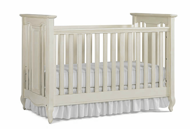 Baby's crib 