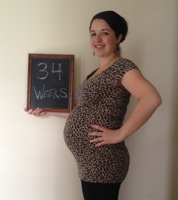 34 weeks and officially looking PREGNANT 